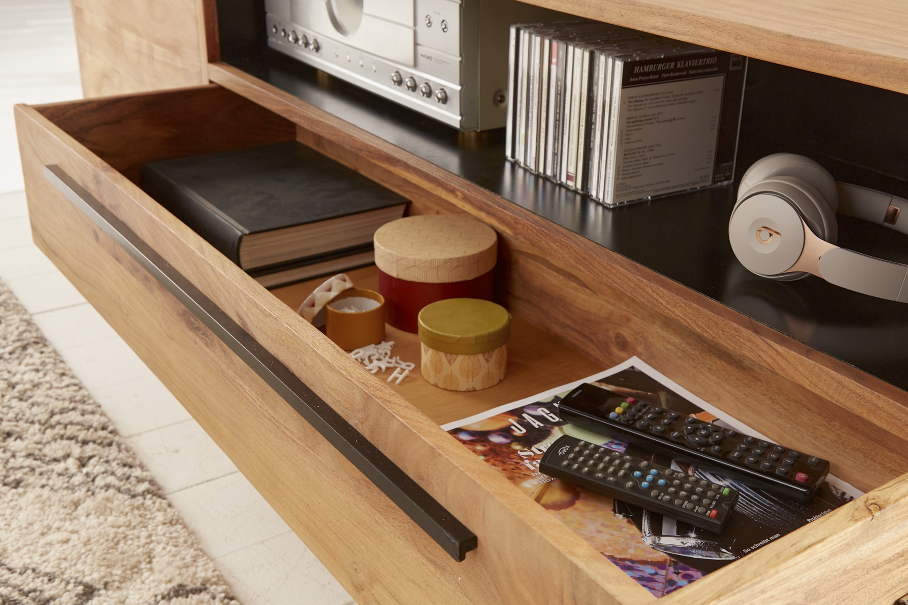 TV-skrinka 40296 165cm Drevo Acacia TV-skrinka 40296 165cm Drevo Acacia