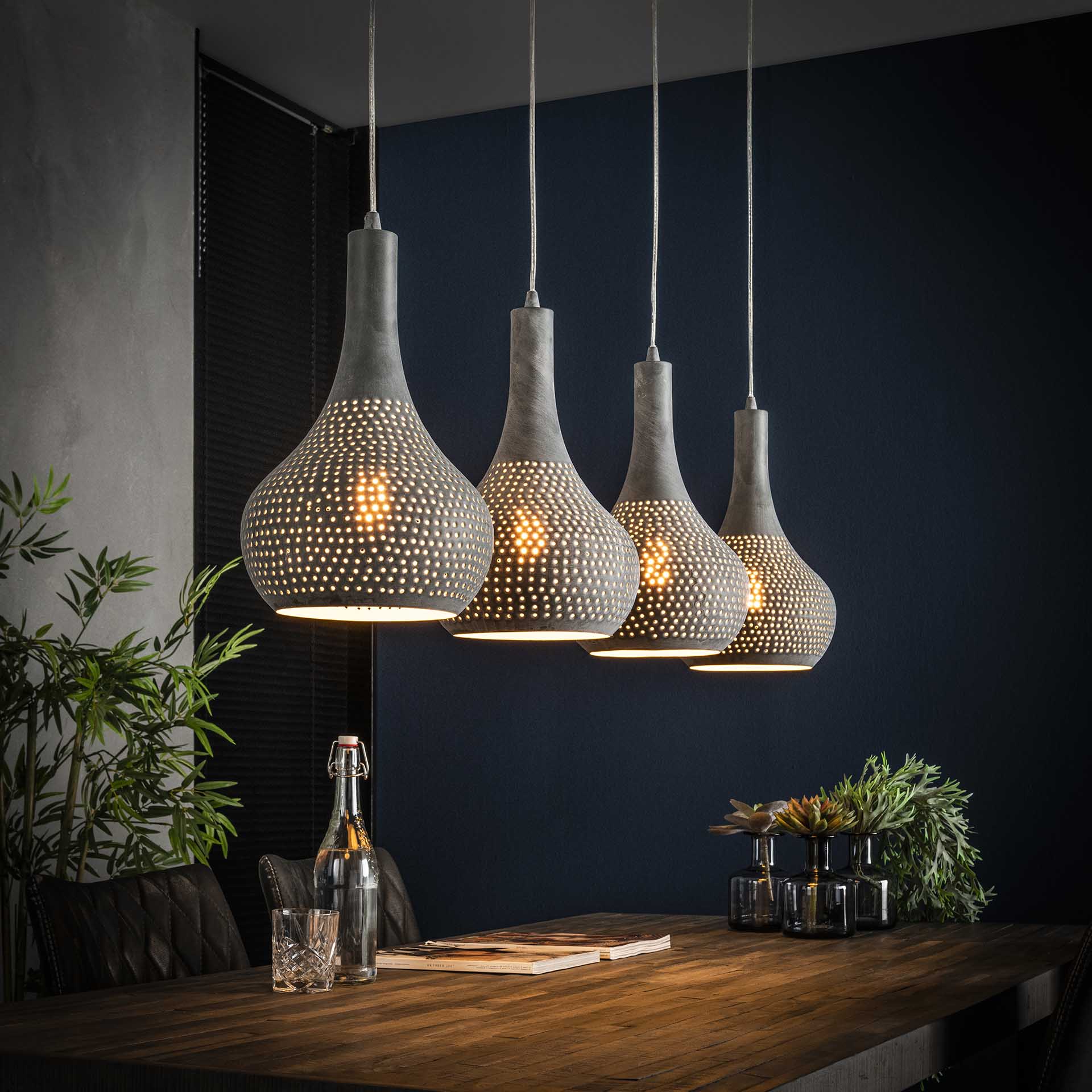 Luster 81-41 4 x Ø28cm industry concrete cone Luster 81-41 4 x Ø28cm industry concrete cone